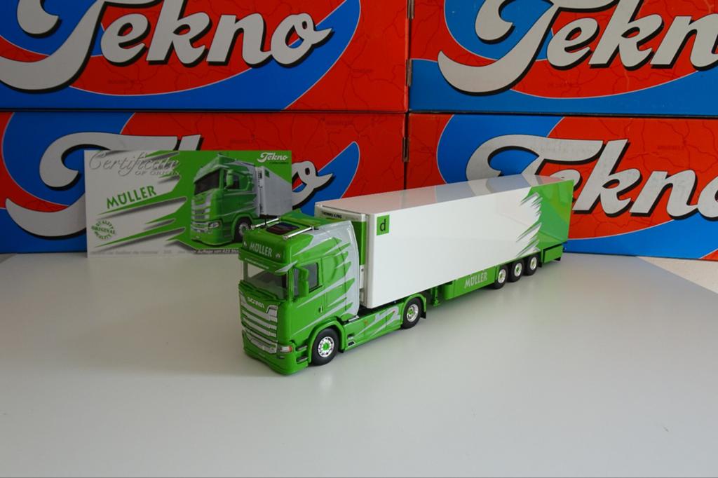Müller "Italian Style" Scania 540S - Tekno, Ophalen of Verzenden, Nieuw, Bus of Vrachtwagen, Tekno