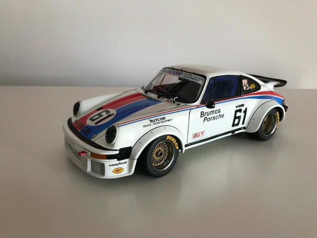 PORSCHE  1/18  EXOTO, Hobby en Vrije tijd, Ophalen of Verzenden, Zo goed als nieuw, Auto, Overige merken
