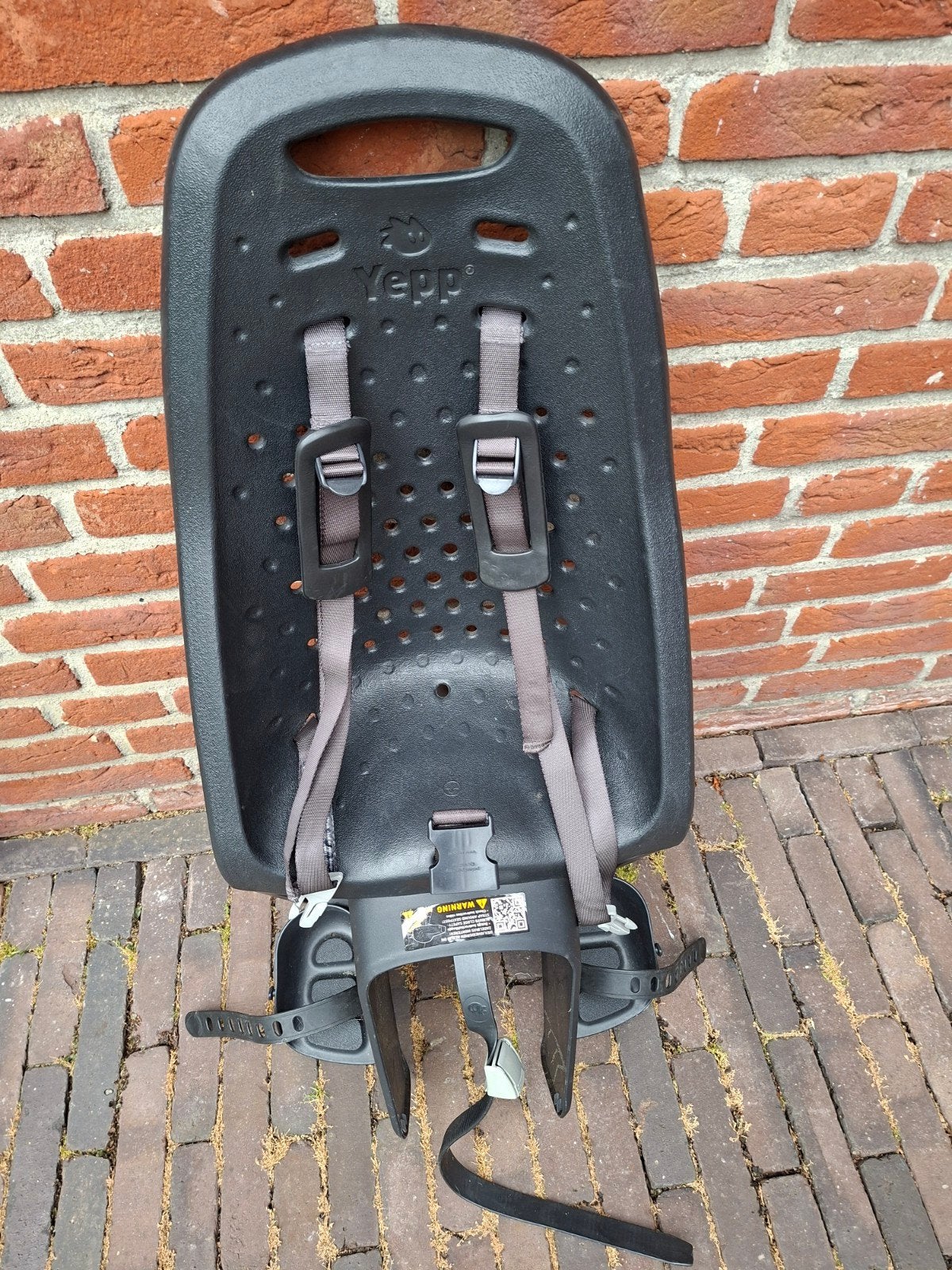 Fietsstoeltje  yupp zwart., Ophalen of Verzenden, Zo goed als nieuw
