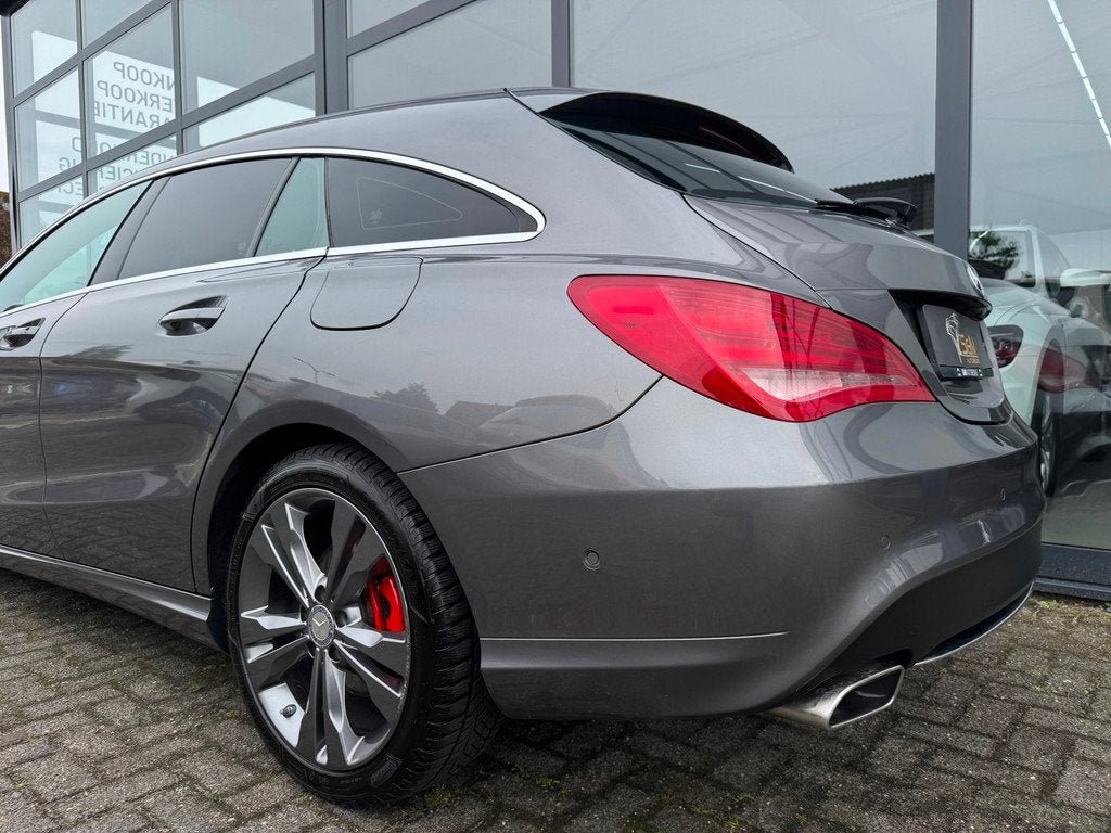 Mercedes-Benz CLA-klasse Shooting Brake 200 Urban, CLA, Gebruikt, Zwart, 1595 cc