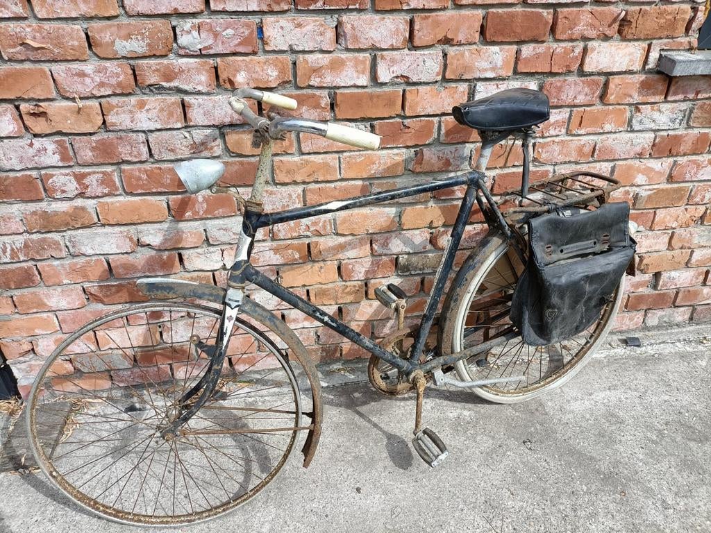 Antieke Herenfiets – Burgers uit Deventer, Ophalen