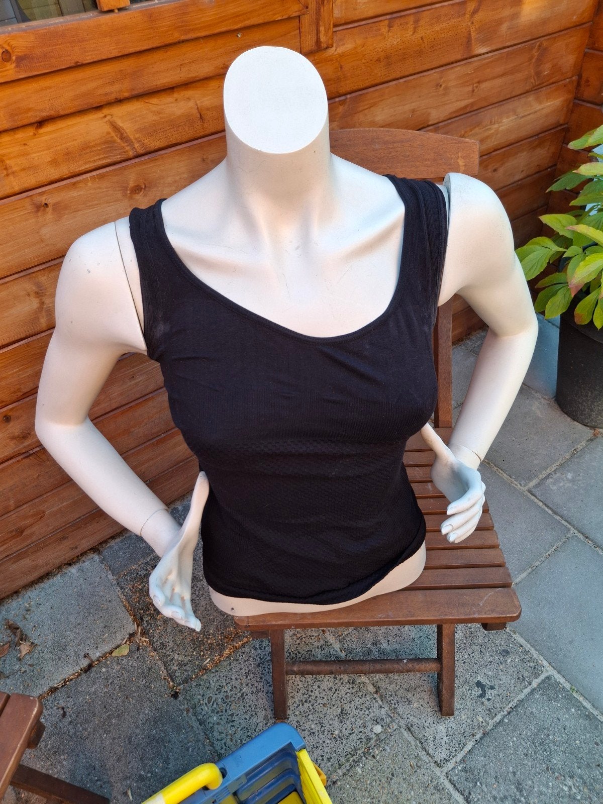 torso, Ophalen, Zo goed als nieuw, Zonder mouw