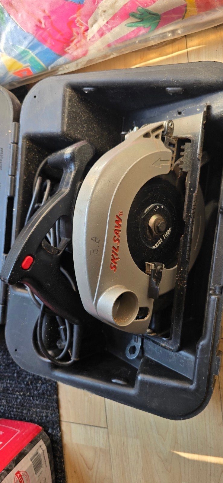skilsaw, Ophalen, Cirkelzaag, 600 tot 1200 watt, Zo goed als nieuw