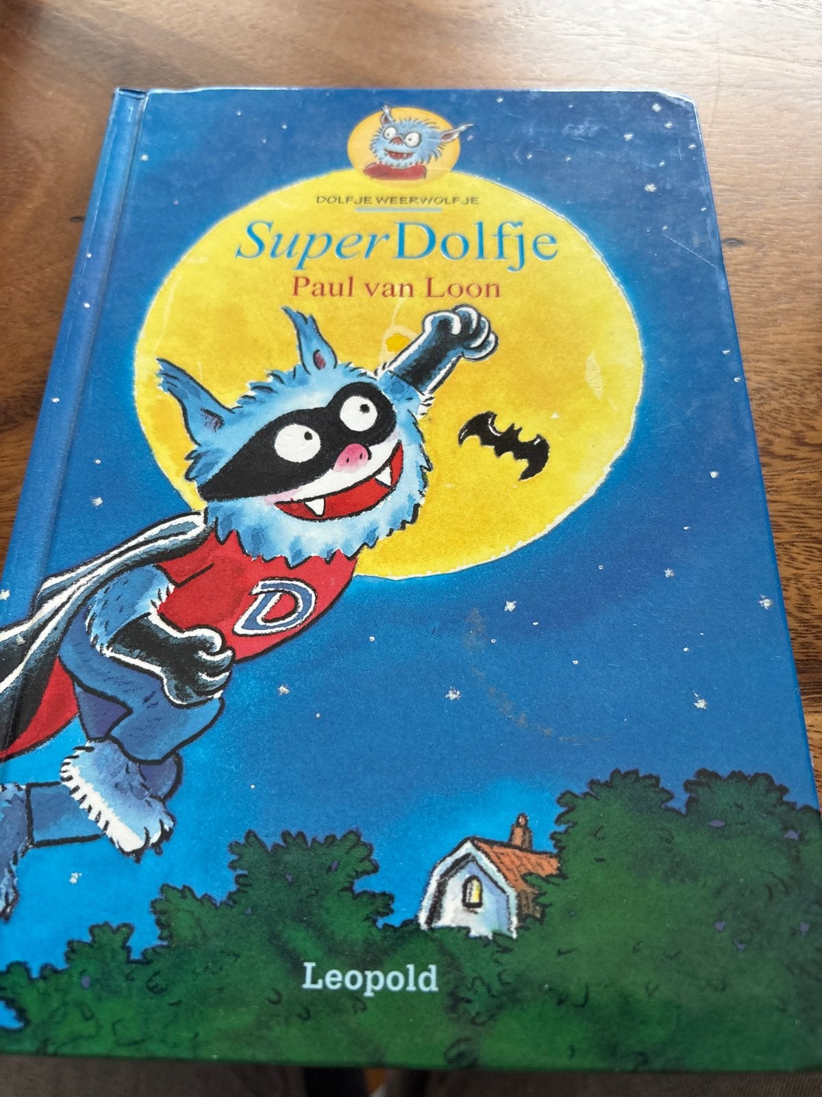 Super Dolfje - Paul van Loon (Dolfje Weerwolfje), Ophalen of Verzenden, Gelezen, Fictie