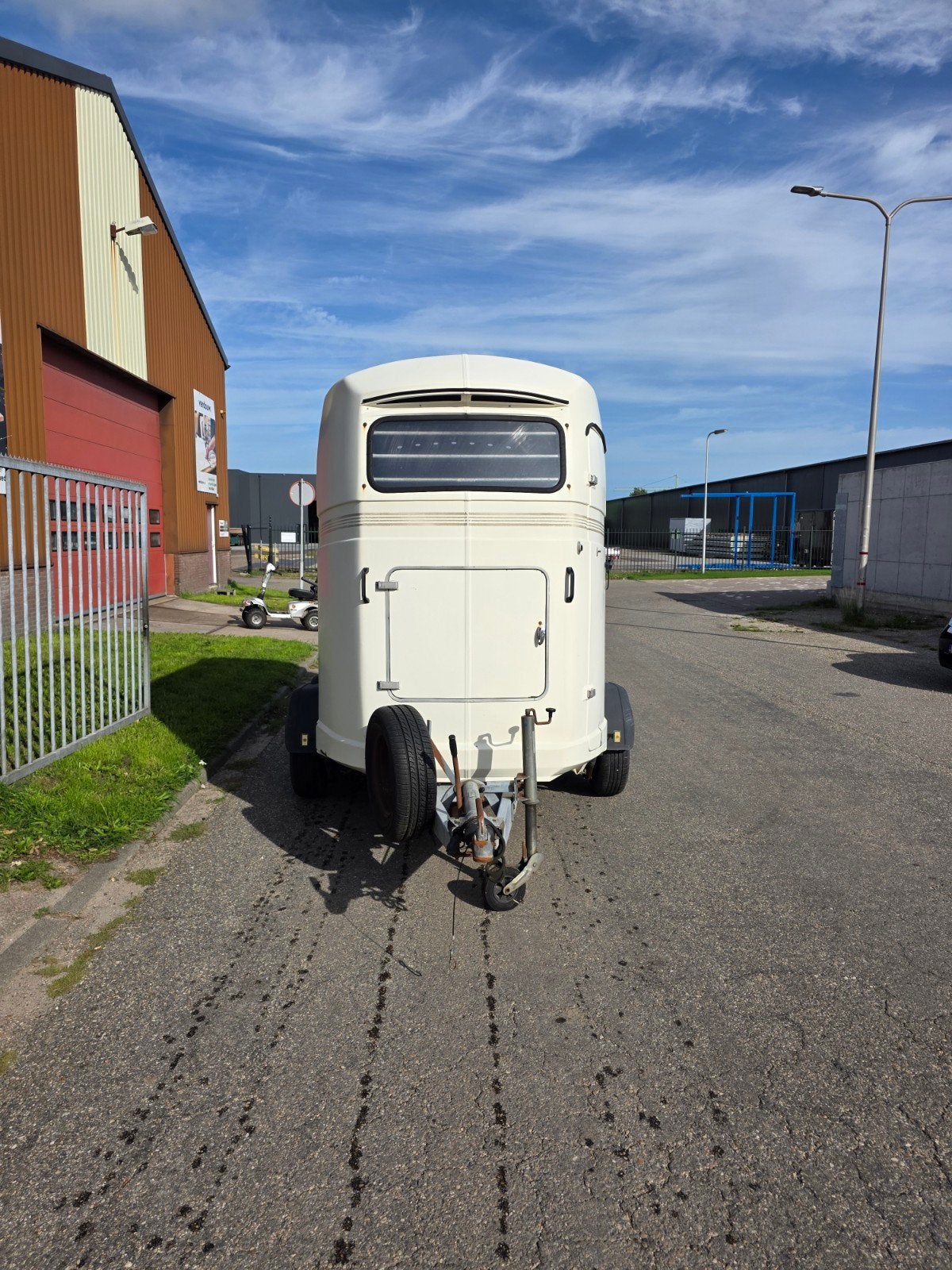 Westfalia 2 paards trailer (opknapper), Ophalen, Gebruikt
