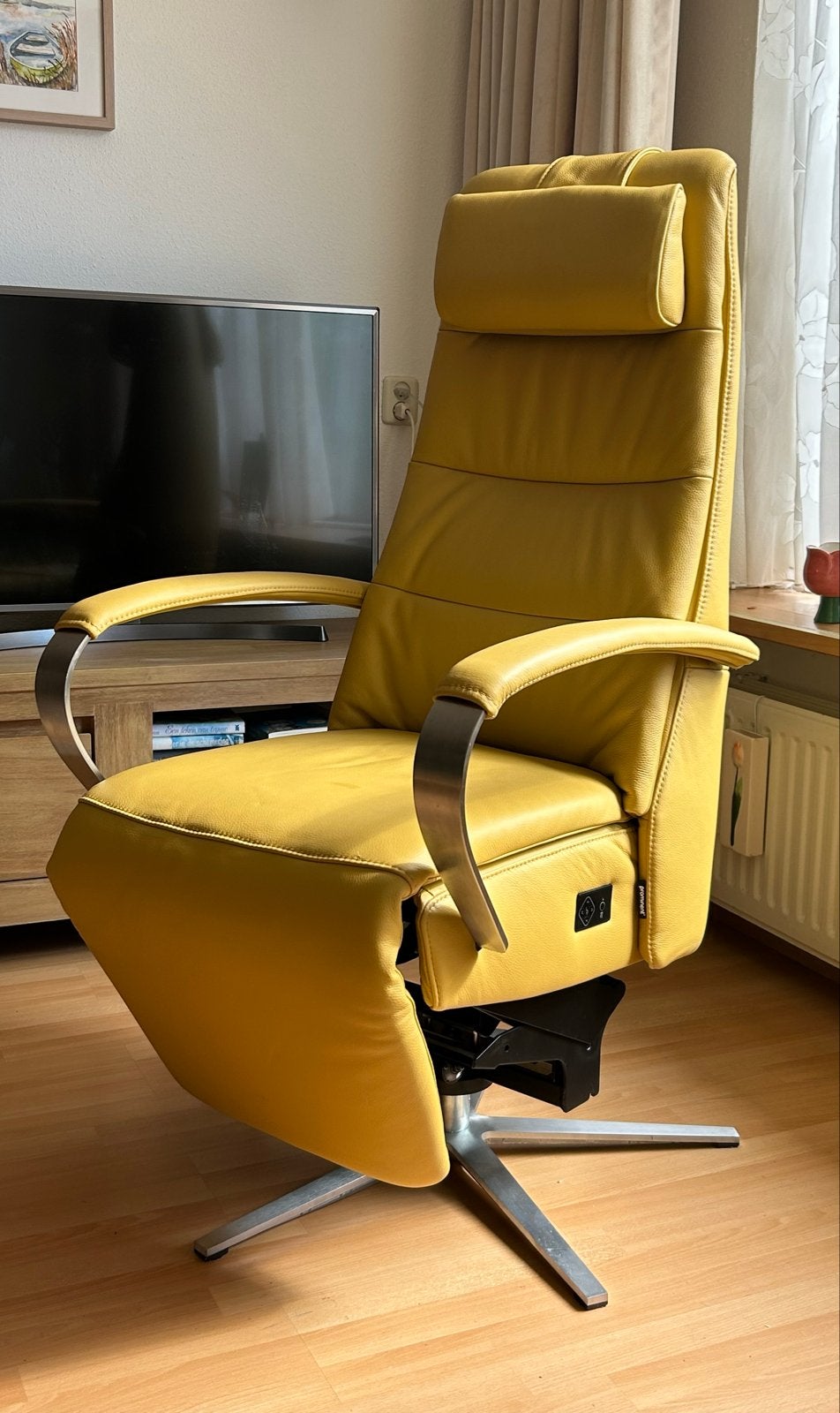 Luxe Prominent sta op/relax stoel  met rugverwarming, Ophalen, 100 tot 125 cm, Nieuw, Leer