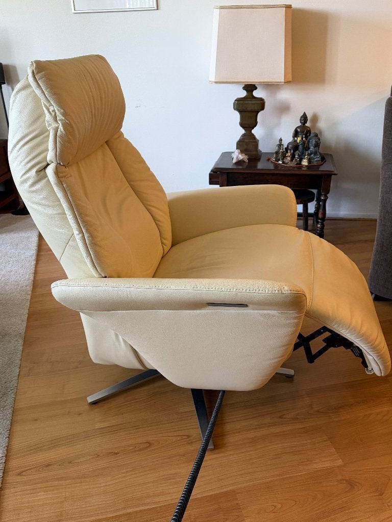 Meubelzorg, Santes Sta op stoel, relax stoel, Huis en Inrichting, Fauteuils, Zo goed als nieuw, Leer, 50 tot 75 cm, Minder dan 75 cm