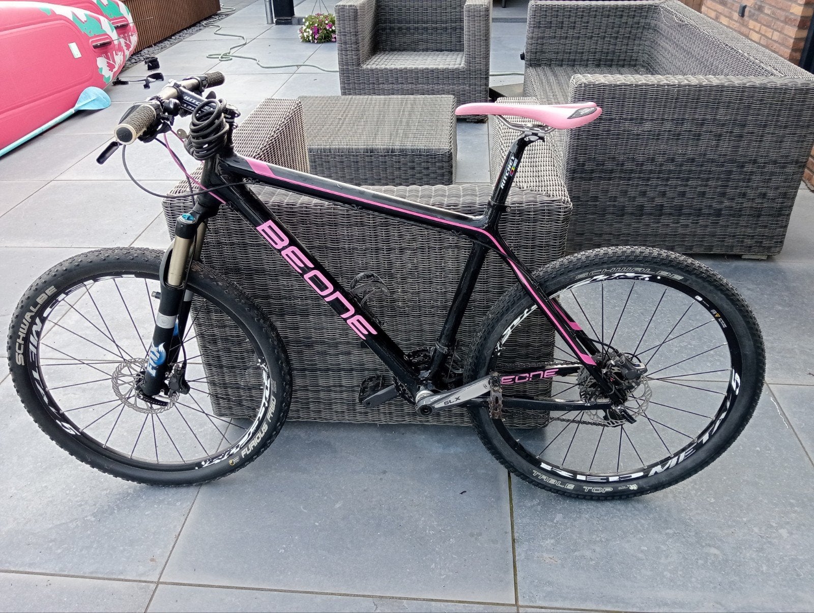 Beone Mountainbike - Zwart/Roze - Hardtail, Hardtail, 49 tot 53 cm, Zo goed als nieuw, Dames