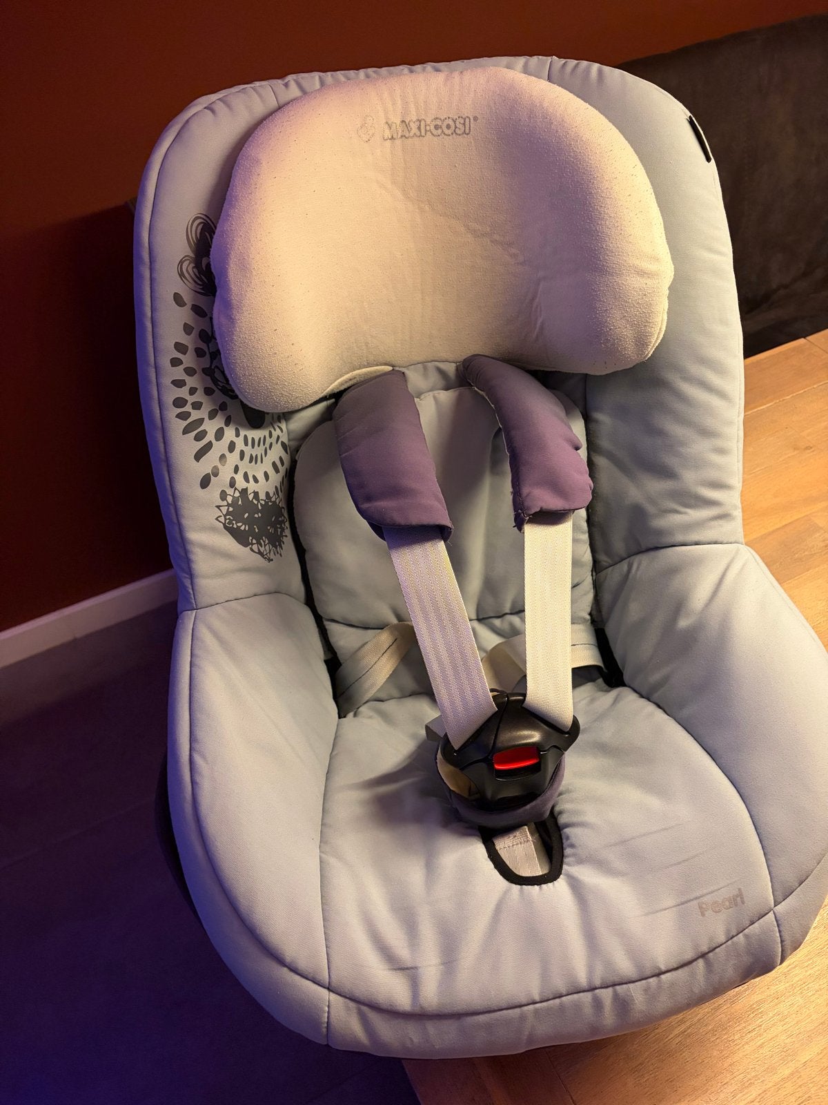 Maxi Cosi Pearl met hoes, Ophalen, Zo goed als nieuw, 9 t/m 18 kg, Maxi-Cosi