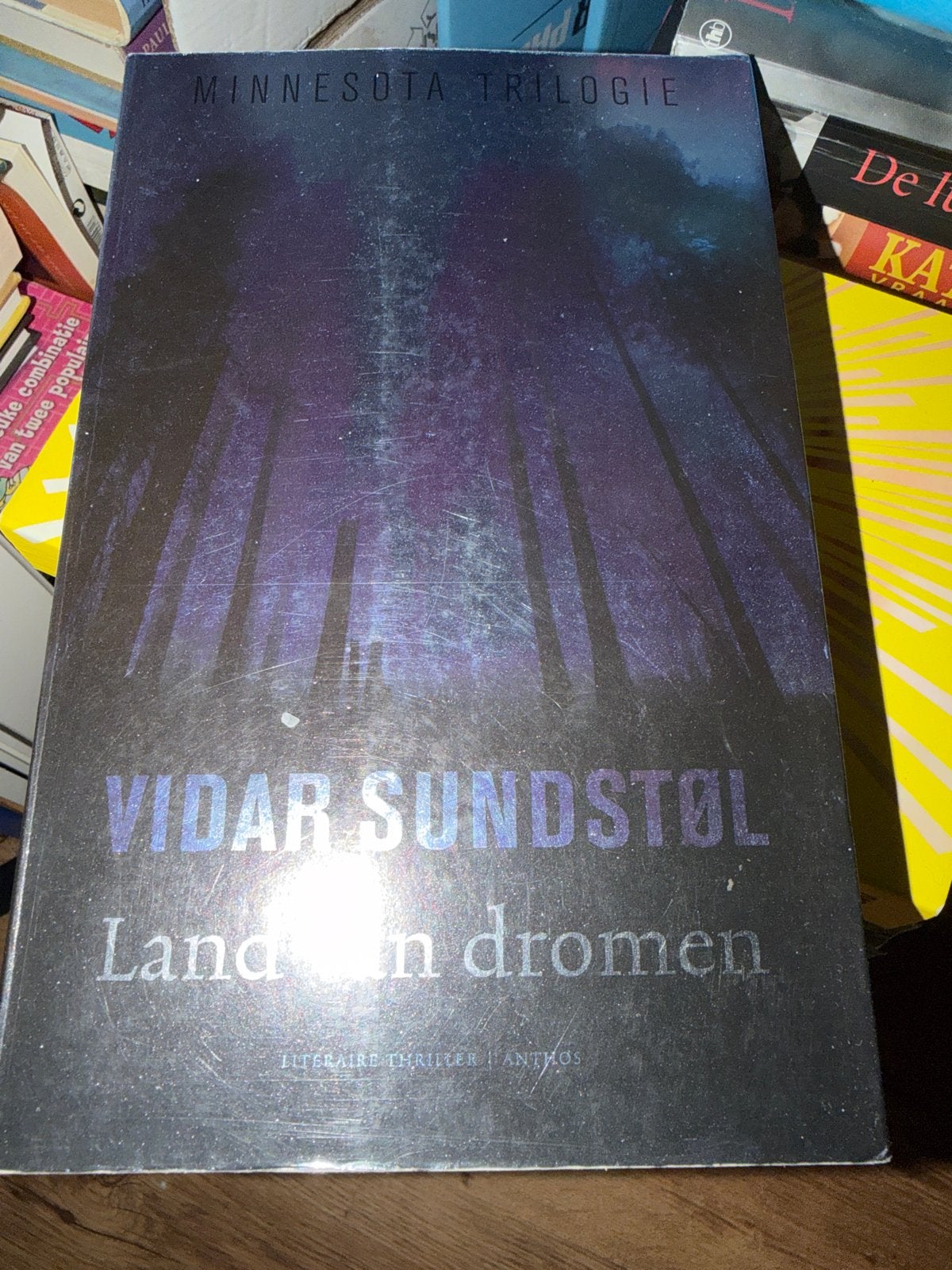 KKK.  Vidar Sundstøl - Land van dromen (Minnesota Trilogie), Ophalen of Verzenden, Gelezen, Scandinavië