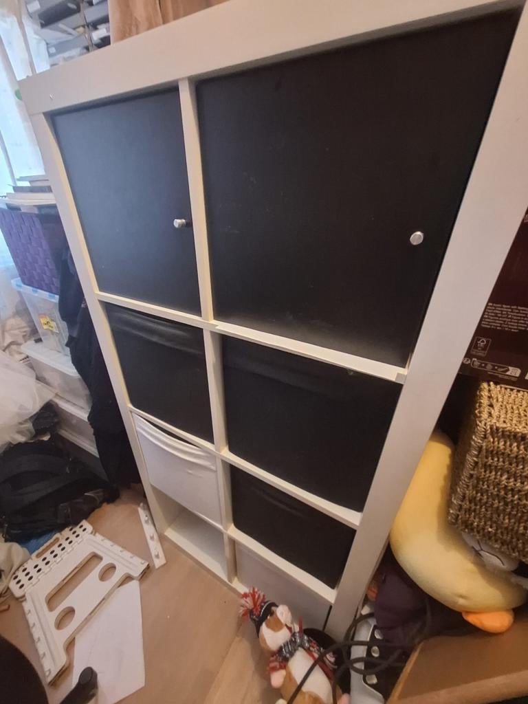 Ikea Kallax vakkenkast (8) met deurtjes en boxen., Ophalen, Gebruikt
