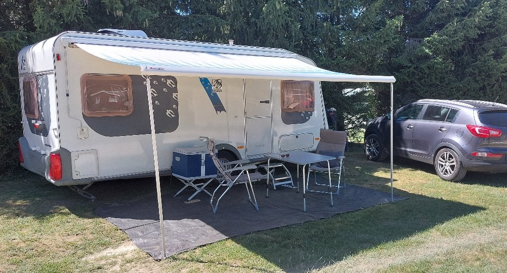 Knaus Eurostar 450 met mover, airco, omnistor, Caravans en Kamperen, Rondzit, Frans bed, Particulier, 6 tot 7 meter