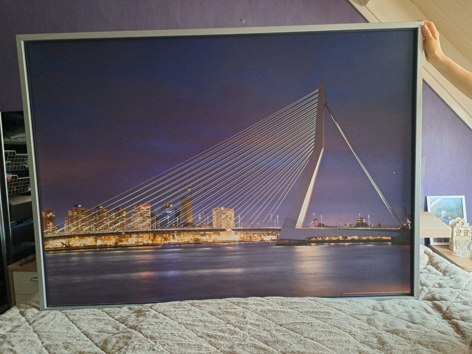 Grote ingelijste foto Erasmusbrug Rotterdam, Huis en Inrichting, Ophalen, Gebruikt, 125 cm of meer, Foto of Poster