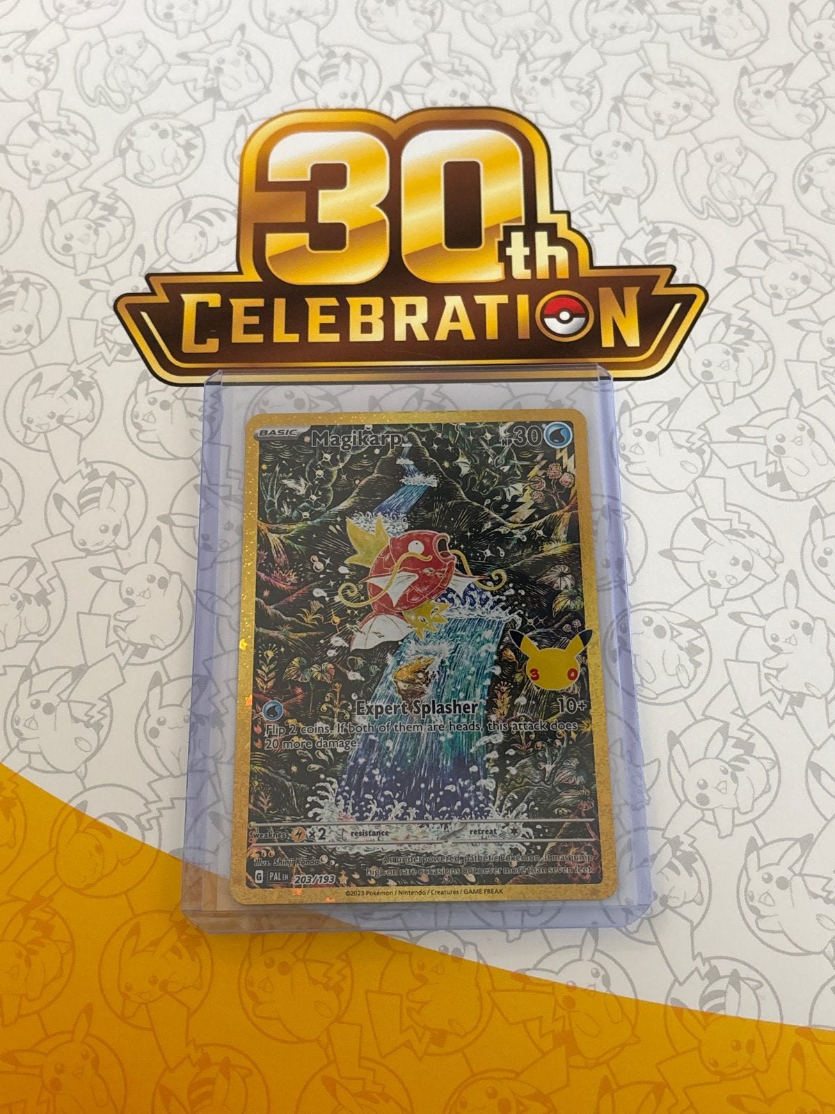 Magikarp 30th Celebration Pokémon kaart, Hobby en Vrije tijd, Ophalen, Nieuw, Losse kaart