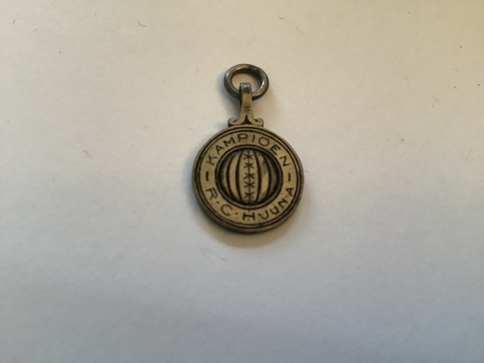 Medaille kampioen RCH jun a 1931-1933, Verzamelen, Ophalen of Verzenden, Gebruikt, Overige typen