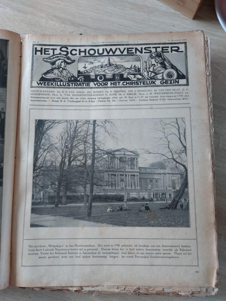 Het Schouwvenster: Ingebonden Jaargang (okt 1927 - sep 1928), Ophalen of Verzenden, Gelezen, Overige typen