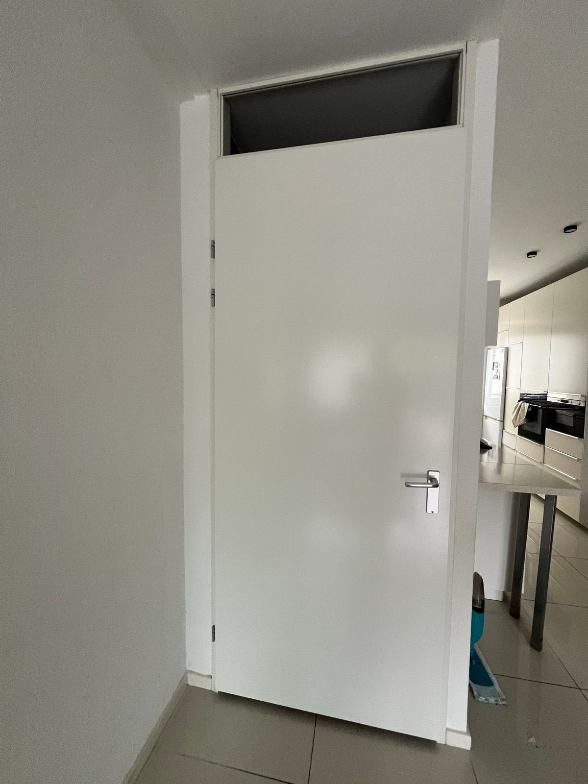 Witte stalen binnendeur met bovenlicht (verstelbaar), Doe-het-zelf en Verbouw, Ophalen, Gebruikt, 80 tot 100 cm, 215 cm of meer