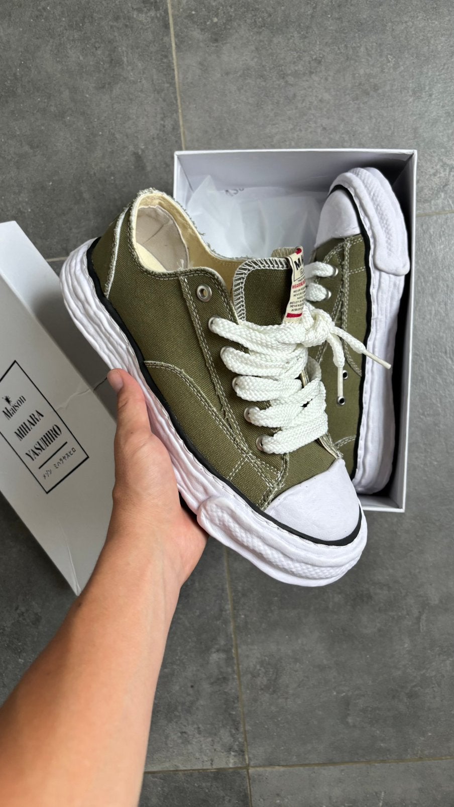 olive sneaker, Overige kleuren, Verzenden, Nieuw, Sneakers of Gympen