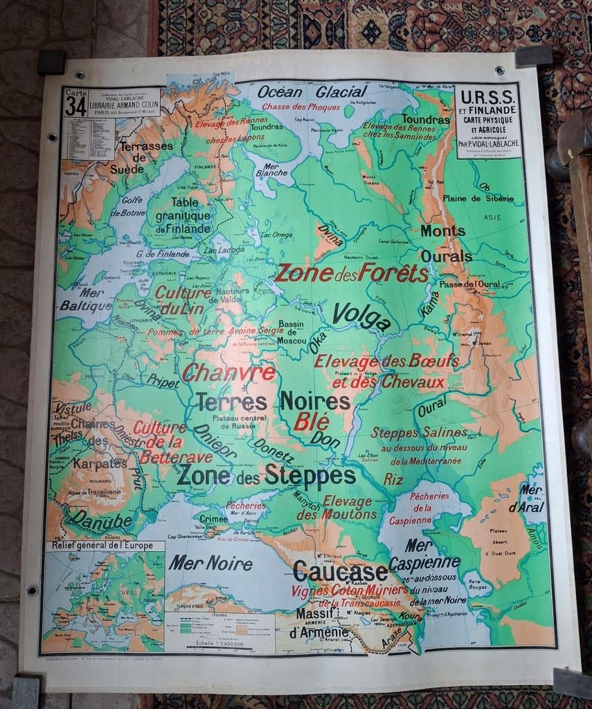 Vintage landkaart USSR en Scandinavië uit Frankrijk, Ophalen, Zo goed als nieuw, 1800 tot 2000, Landkaart