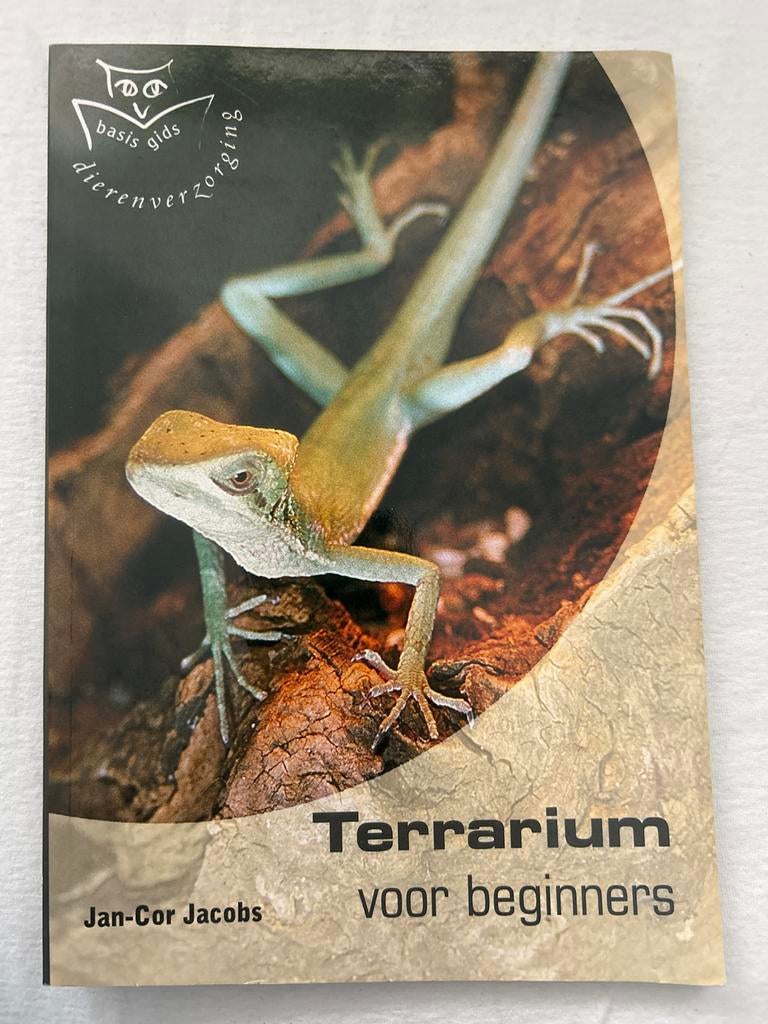 Terrarium voor beginners - Basisgids dierenverzorging, Boeken, Natuur, Ophalen of Verzenden, Gelezen, Overige onderwerpen