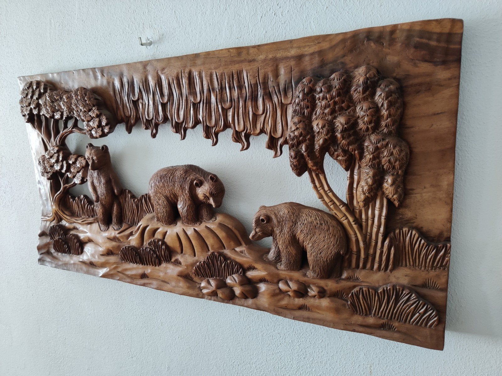 Prachtig handgesneden houten wandpaneel met beren, Ophalen