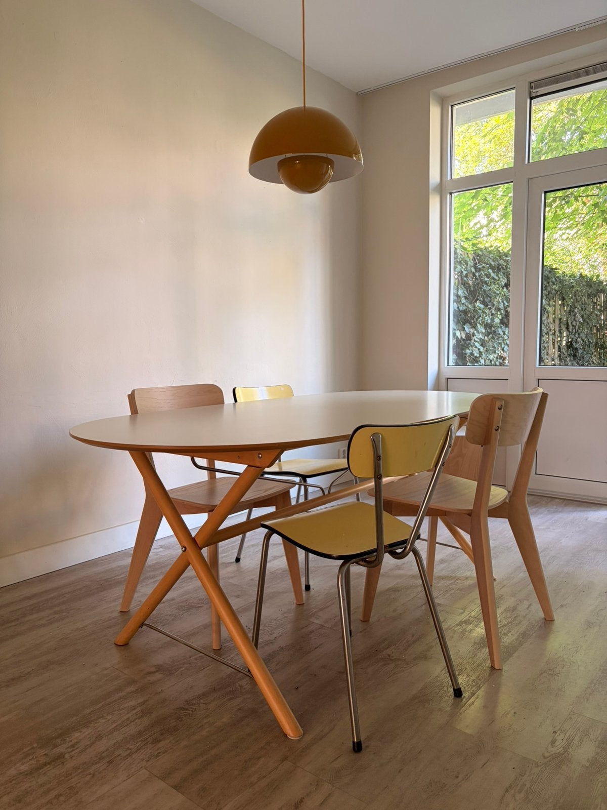 Ovale eettafel wit hout Scandinavisch 185x90 6 personen, Ophalen, Zo goed als nieuw, Ovaal, 50 tot 100 cm