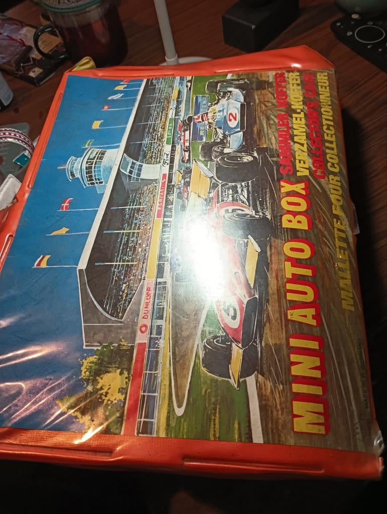 Vintage Mini Auto Box met diverse vintage auto's, Gebruikt, 1:50 of kleiner, Overige typen, Ophalen