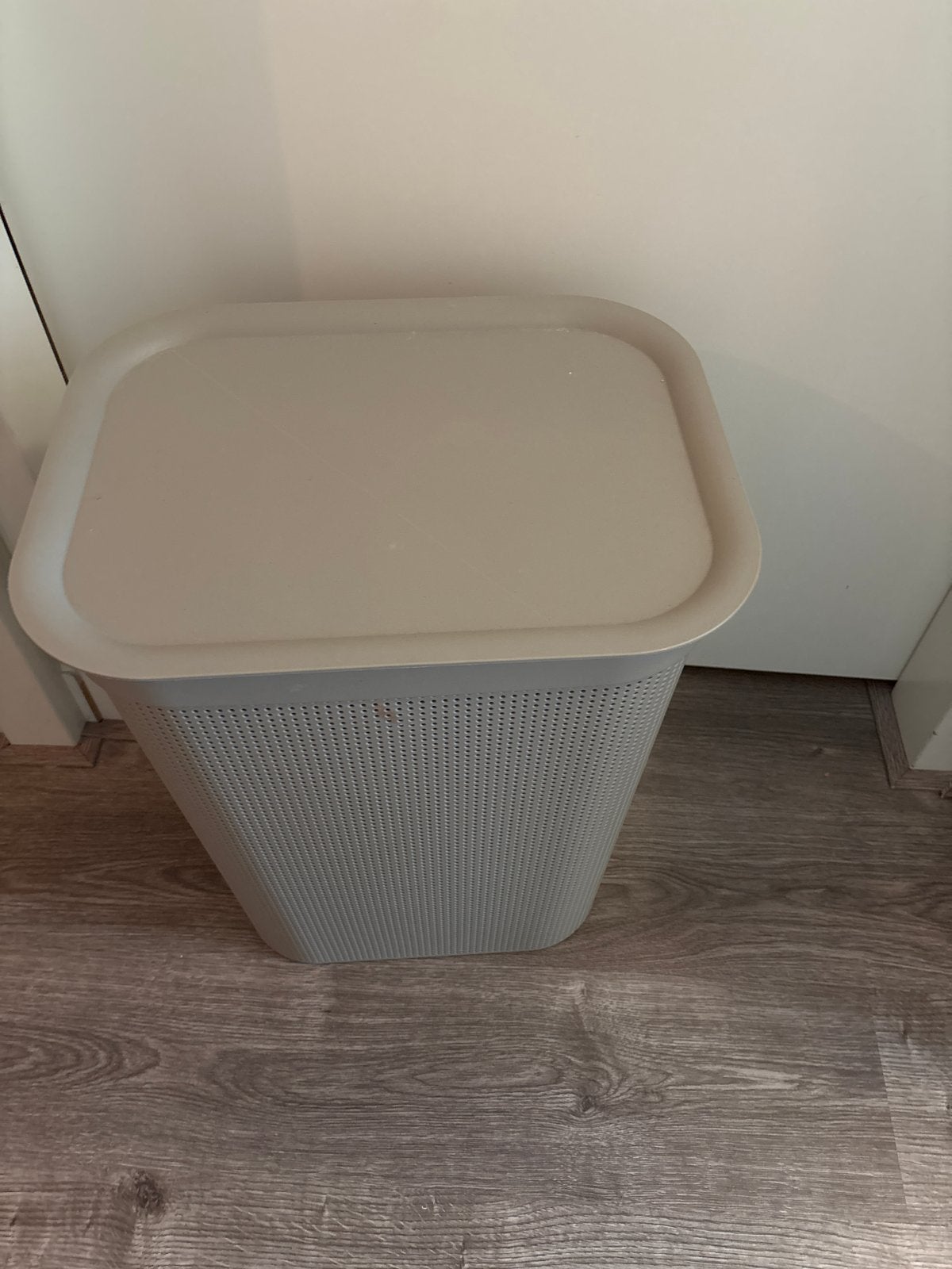 Curver wasmand, beige taupe, zo goed als nieuw, Ophalen, Zo goed als nieuw, Beige, Kunststof