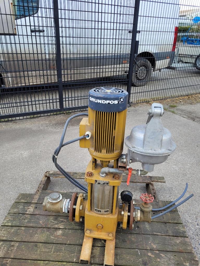 waterpomp  Grundfod CR 16- 40, Ophalen, Gebruikt, Elektrisch, Beregeningspomp
