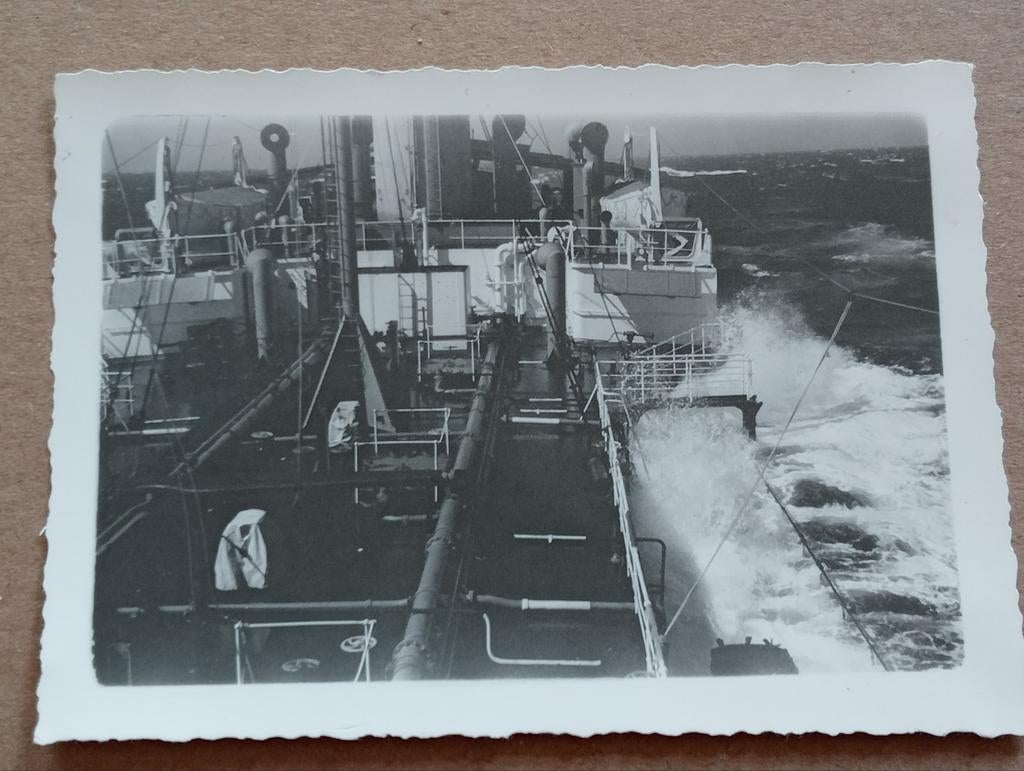 Olieschip jaren 40-60, Ophalen of Verzenden, 1940 tot 1960, Gebruikt