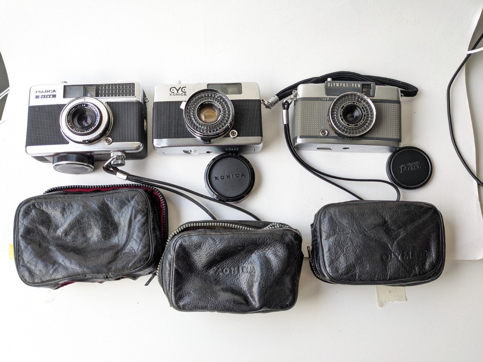 Setje nette analoge halfframe camera's (werkend), Ophalen of Verzenden, Compact, Olympus