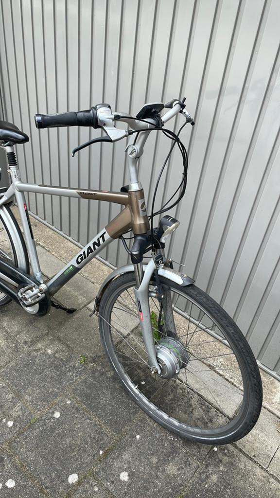 Heren fiets elektrisch, Fietsen en Brommers, Elektrische fietsen, 51 tot 55 cm, Ophalen, Gebruikt, Giant