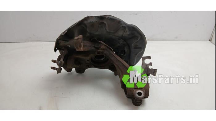 Fusee links-voor van een Volkswagen Golf, Gebruikt, -, Volkswagen, -