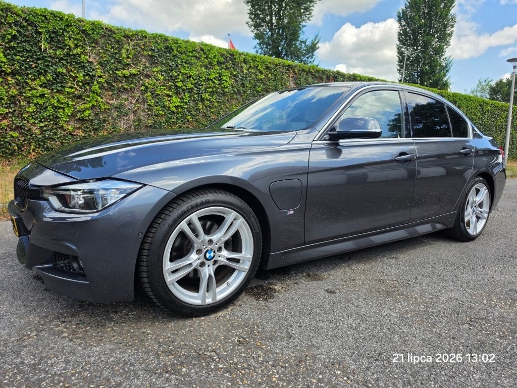 BMW 330e M Sport | 360 Camera | Dashcam | Leder, Auto's, Automaat, 1998 cc, Achterwielaandrijving, 252 pk