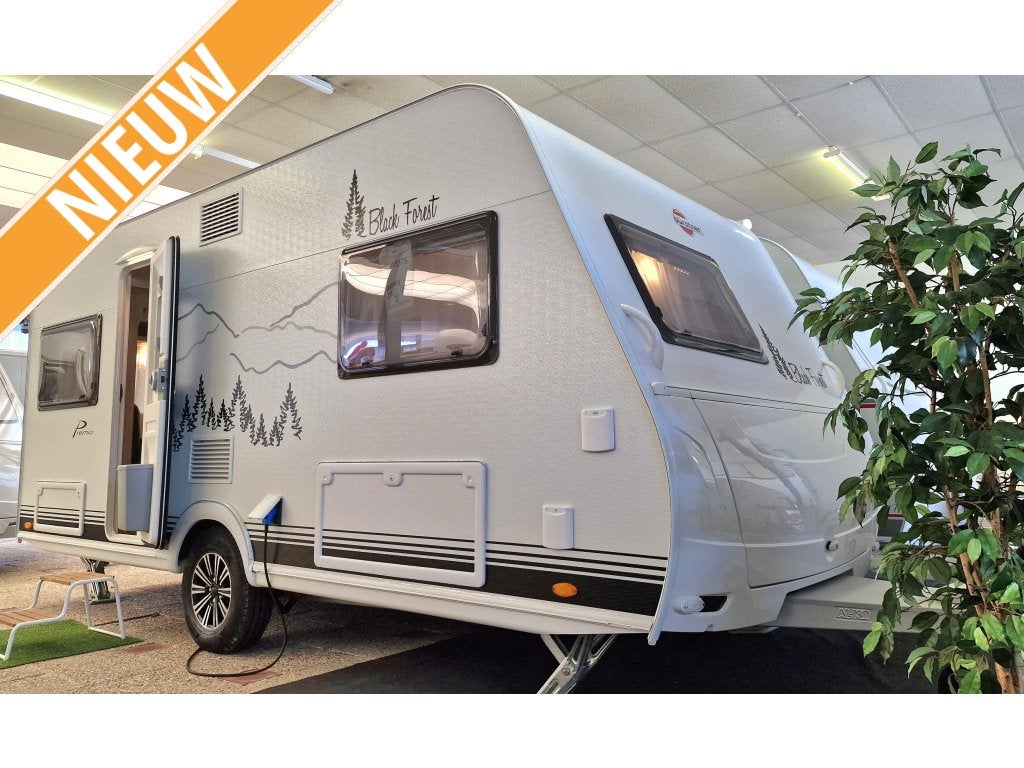 Bürstner Premio Black Forest 455 TS MET DOUCHE!, Bedrijf, Bürstner, Lengtebed, Tot en met 4
