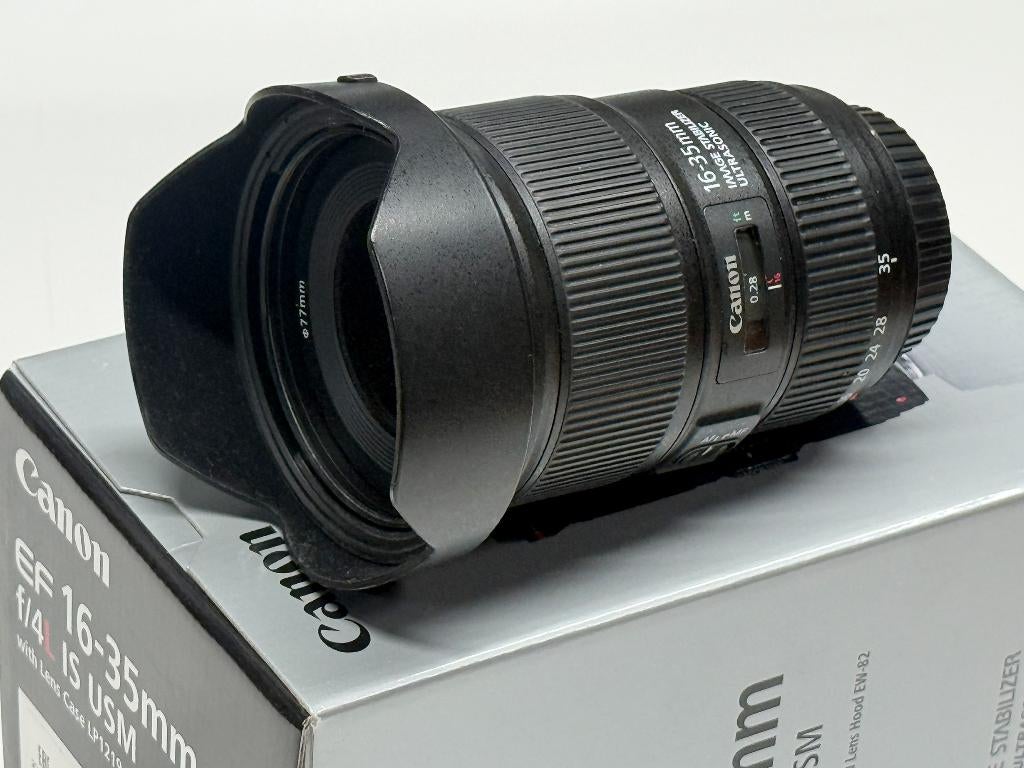 Canon EF 16-35mm f/4.0 L IS USM, Ophalen of Verzenden, Gebruikt, Groothoeklens, Zoom