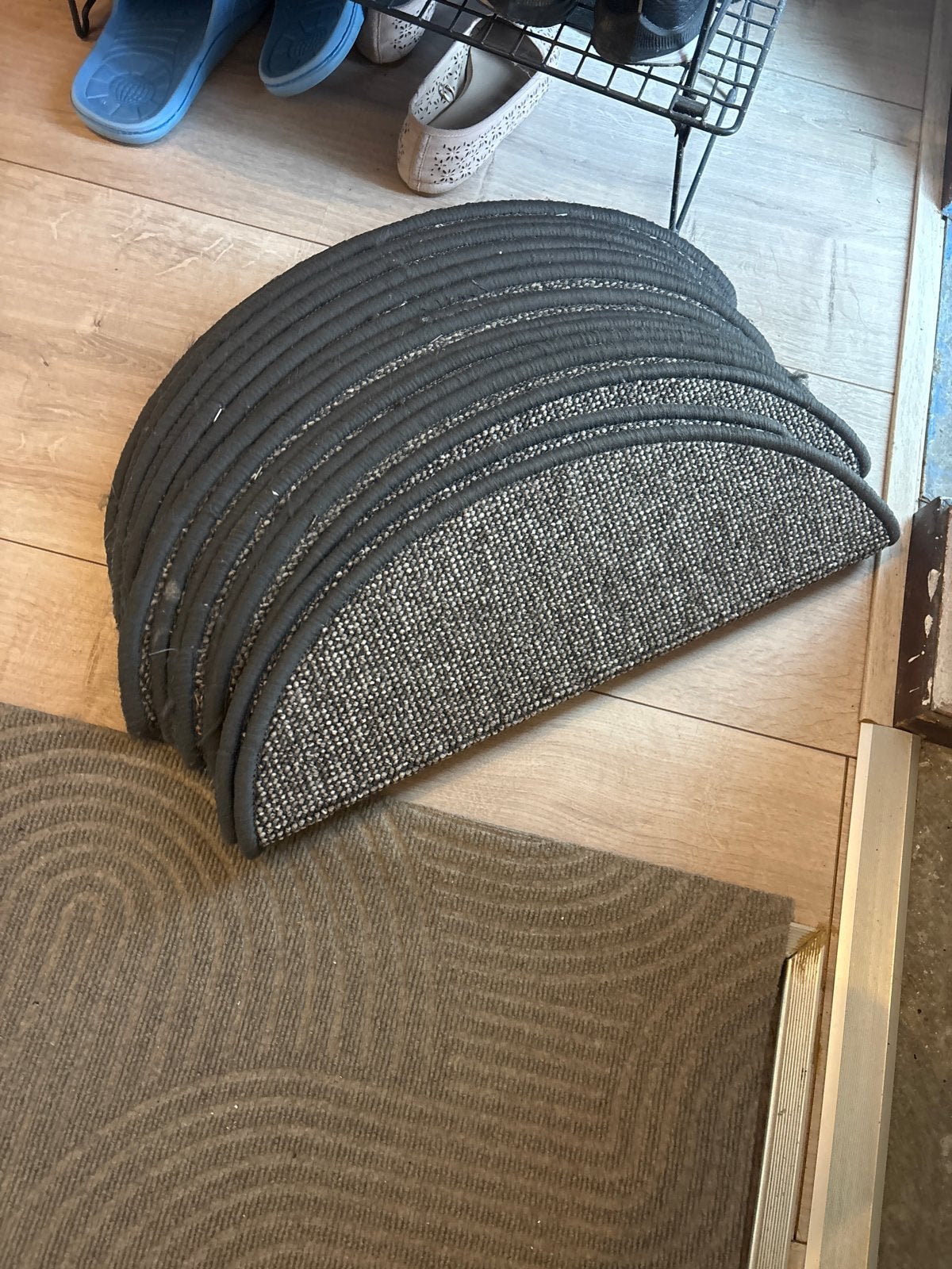 Set van 16 Antraciet Halfronde Trapmatten, Huis en Inrichting, Ophalen, Minder dan 50 cm, Gebruikt, Grijs