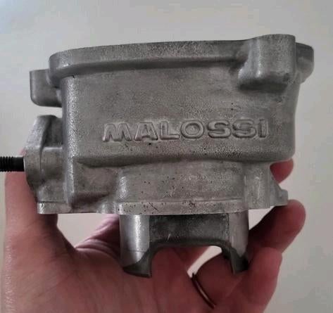 Malossi cilinder 70cc | Topstaat, Fietsen en Brommers, Brommeronderdelen | Scooters, Ophalen of Verzenden, Zo goed als nieuw, Cilinder