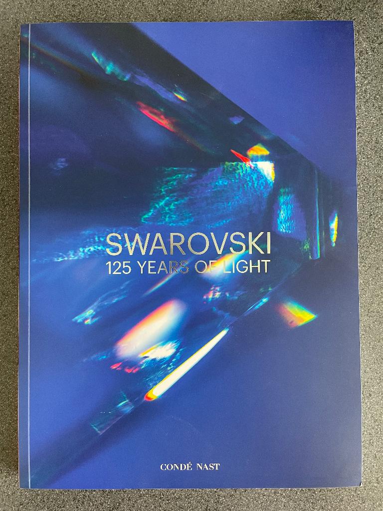 Boek Swarovski, 125 years of Light, Verzamelen, Swarovski, Nieuw, Overige typen, Ophalen of Verzenden