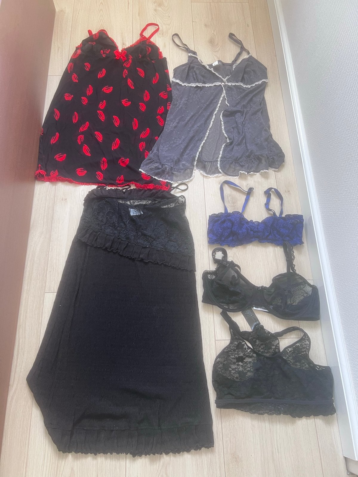 Diverse Lingerie en Nachtkleding - BH's, Nachthemdjes, Topje, Ophalen of Verzenden, Zwart, BH