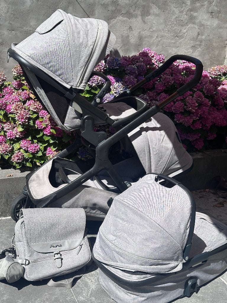 Duo kinderwagen Nuna baby demi grow, Zo goed als nieuw, Combiwagen, Verstelbare duwstang, Ophalen