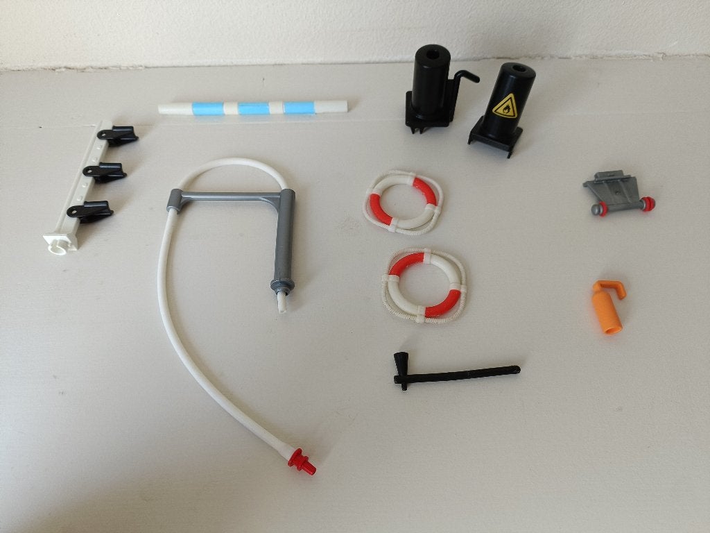 playmobil losse onderdelen paard / garage / boot, Ophalen of Verzenden, Gebruikt, Losse onderdelen, Overige typen