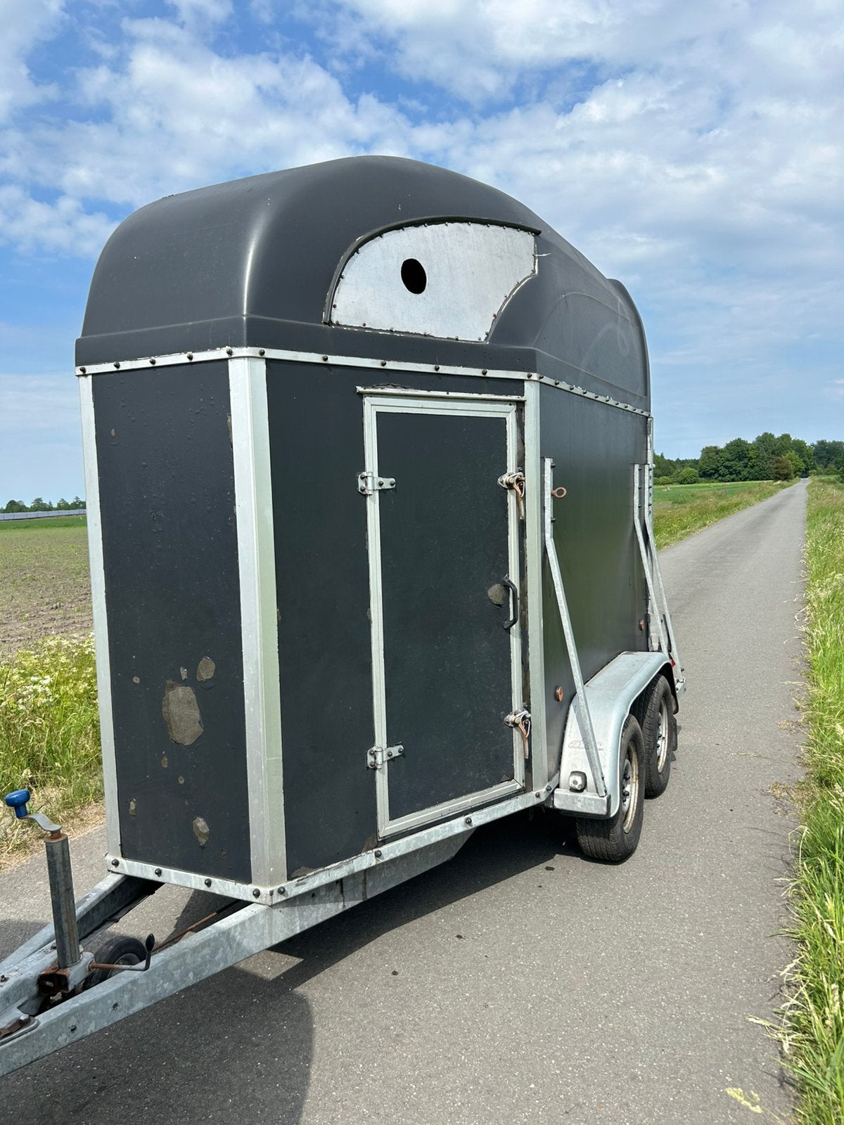 2 paards trailer, Ophalen, Gebruikt