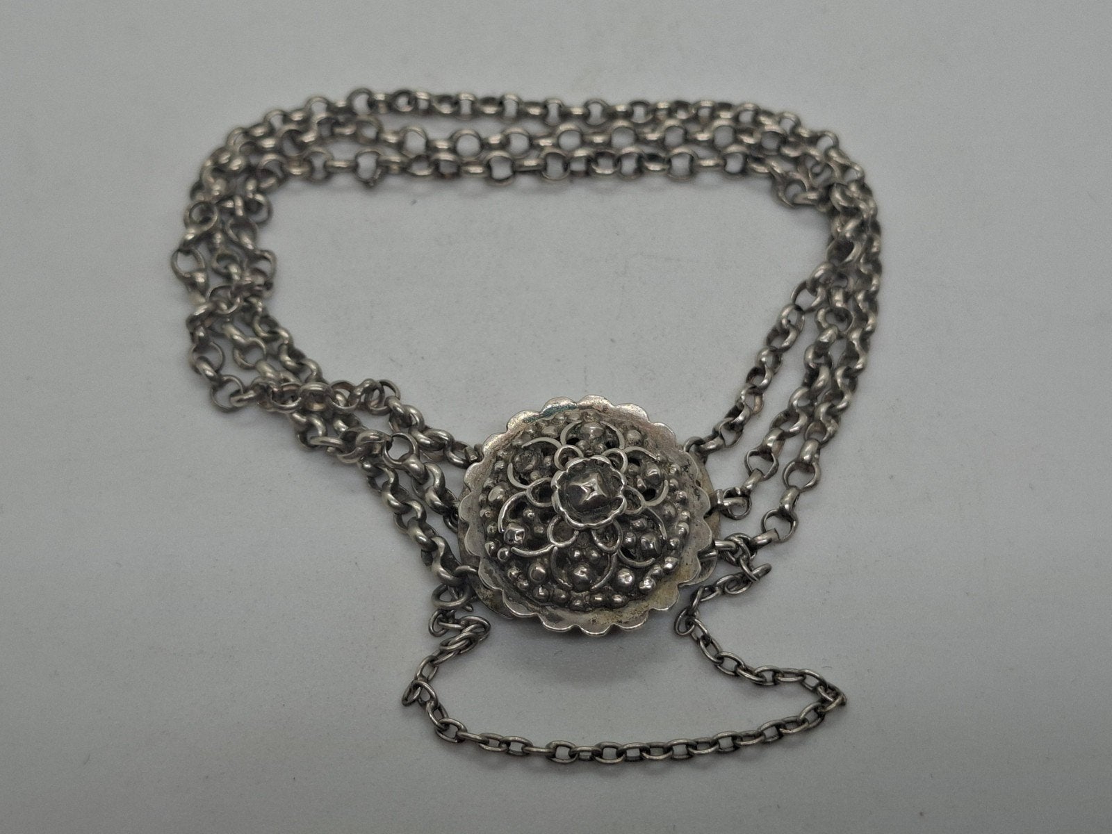 Antieke Zilveren Klederdracht Armband - Zwaardje voor 1906, Sieraden, Tassen en Uiterlijk, Ophalen of Verzenden, Armband