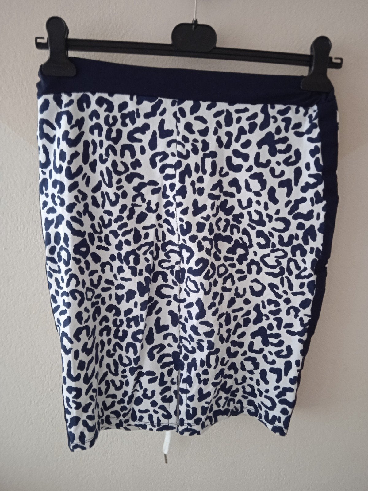 Musthaves 38/40 zwart/wit stretch 5,€, Maat 38/40 (M), Wit, Ophalen of Verzenden, Boven de knie