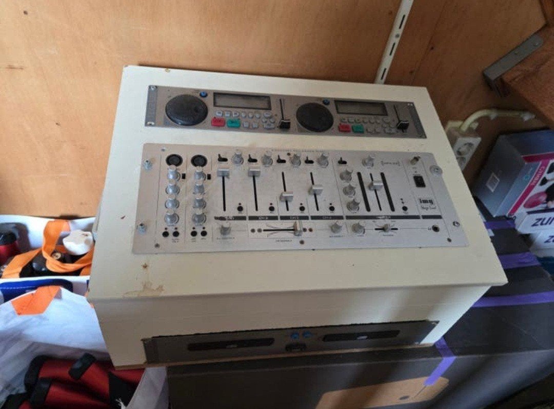 Skytec TEC2500 DJ-set met IMG Stage Line mixer, Ophalen of Verzenden, Gebruikt, Dj-set, Overige merken