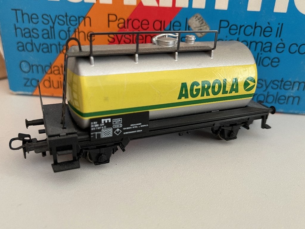 Märklin 84441 Tankwagen Agrola SBB Zwitserland lim.1500 +OVP, Wisselstroom, Wagon, Ophalen of Verzenden, Zo goed als nieuw