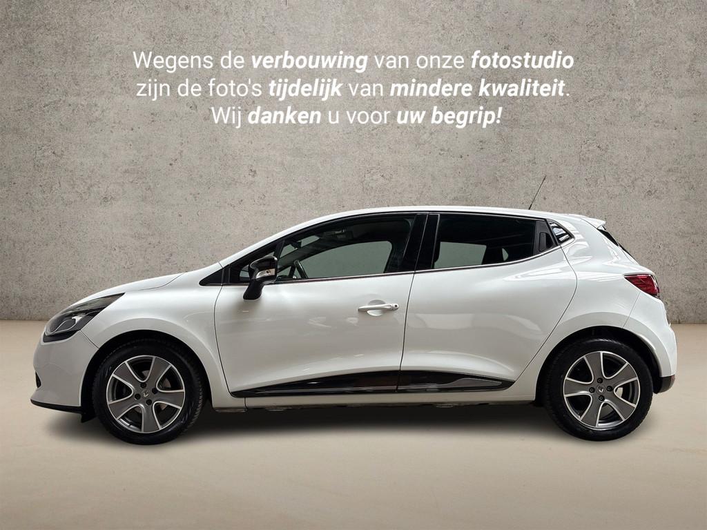 Renault Clio 0.9 TCe Dynamic Sport (NAVIGATIE, LM VELGEN, PA, Stof, Zwart, 540 kg, Wit
