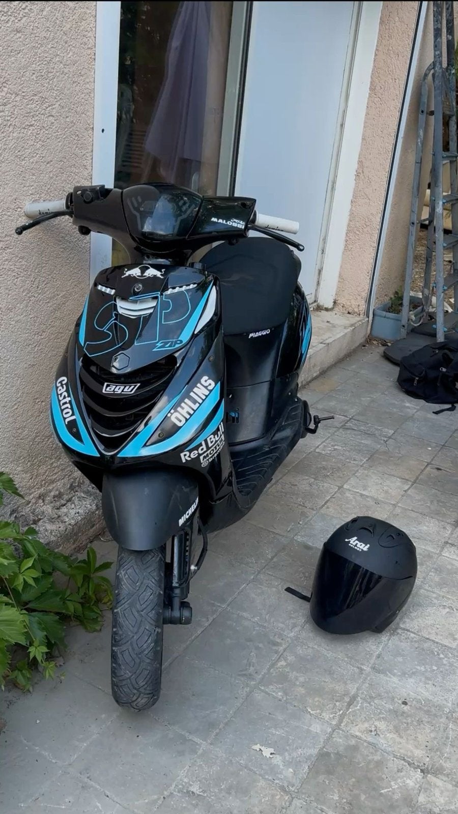 GEZOCHT 125/150CC ZIP & ETC ZONDER 123, Fietsen en Brommers, Ophalen, Zo goed als nieuw