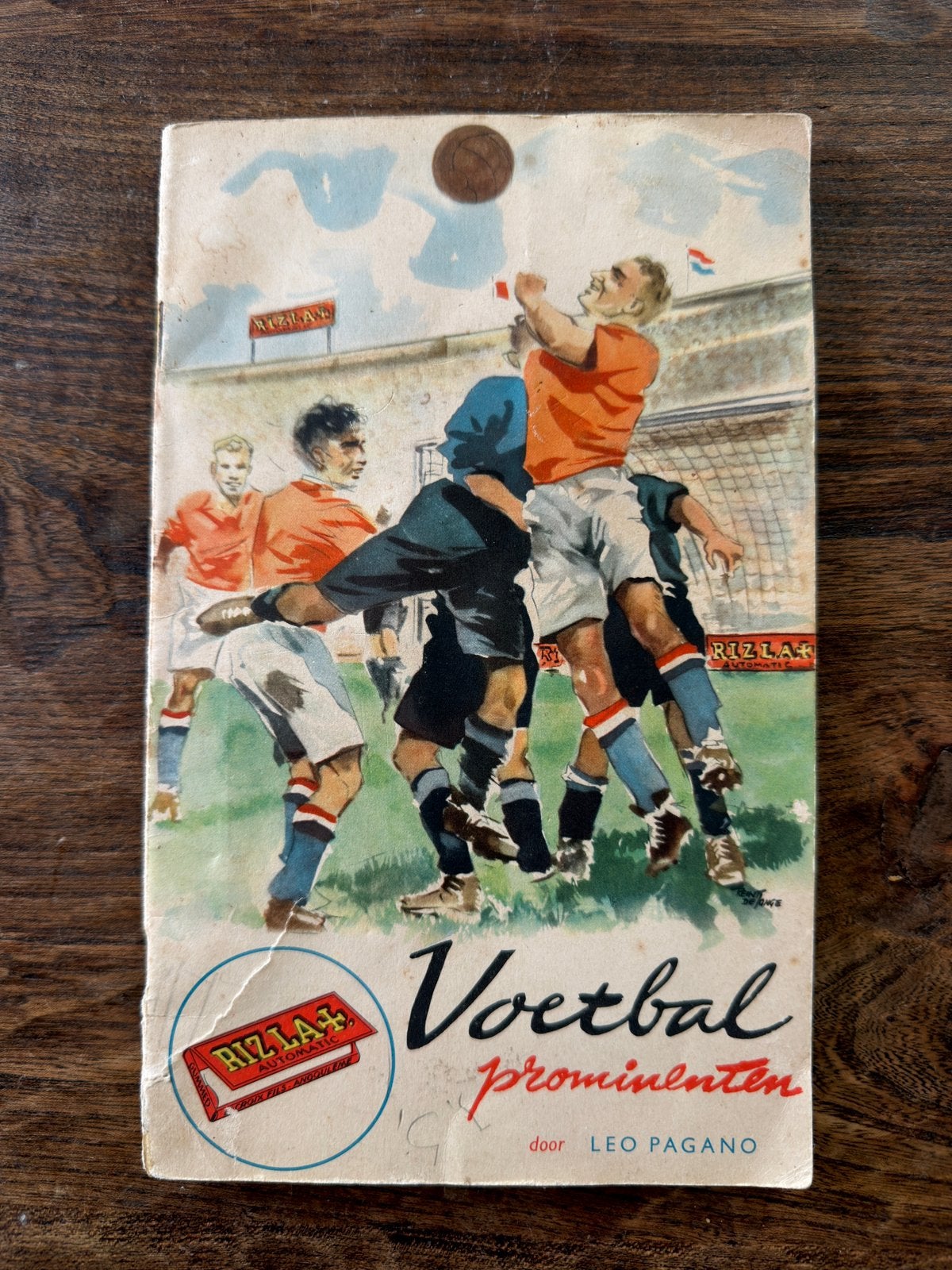 Rizla Voetbal Prominenten (1956) – Leo Pagano voetbalboekje, Ophalen, Zo goed als nieuw